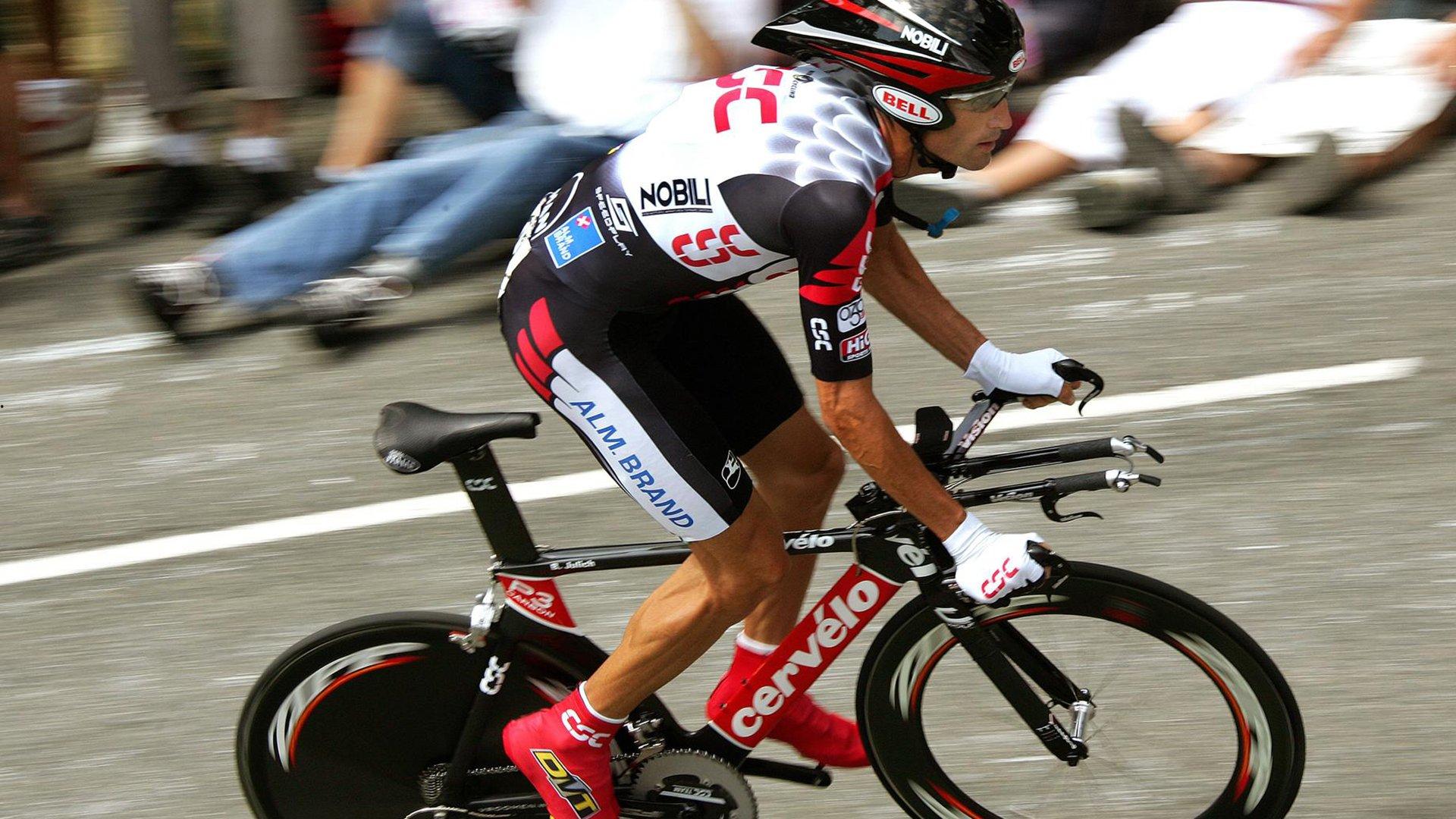 官方，沙特卡迪西亚俱乐部签下亨克20岁边锋巴赫，转会费1700万欧元创队史纪录